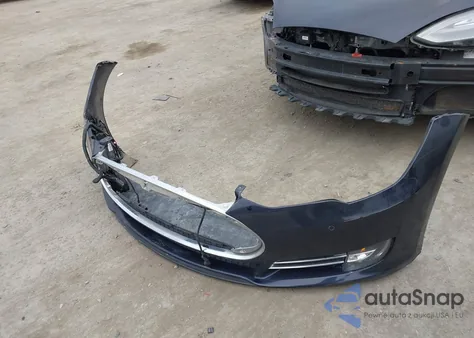 2013 Tesla Model S из США, поврежденный, VIN 5YJSA1CN2DFP21138